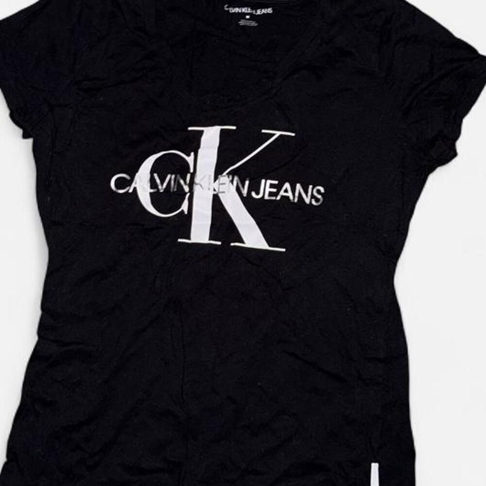 Calvin Klein Jeans Women's Black T-shirt